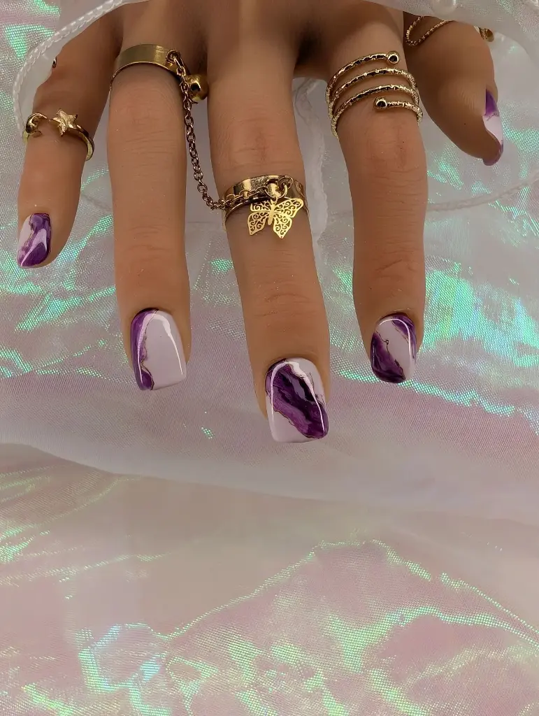 Press on nails améthyste