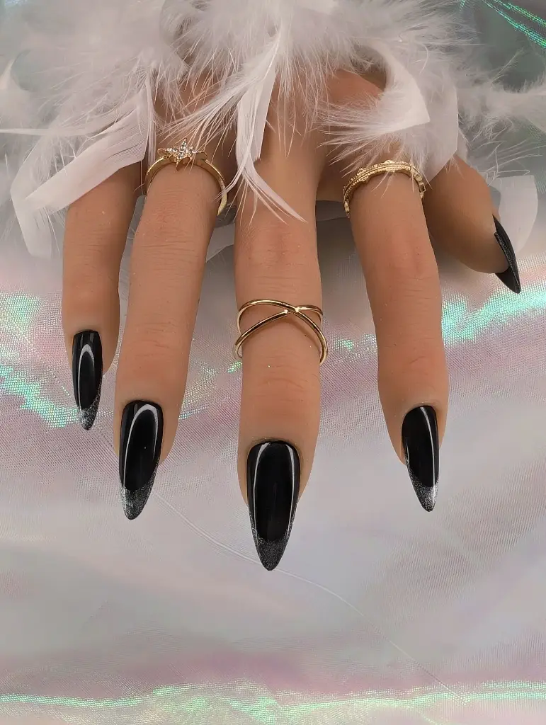 Press on nails french magic
