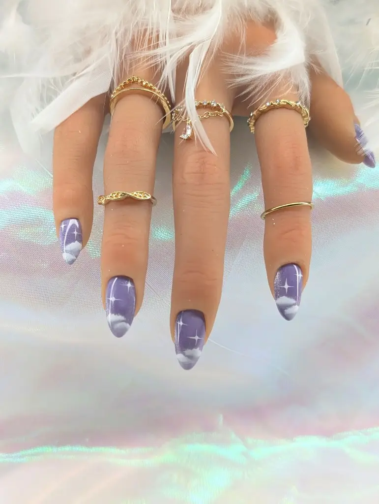 Press on nails nuage