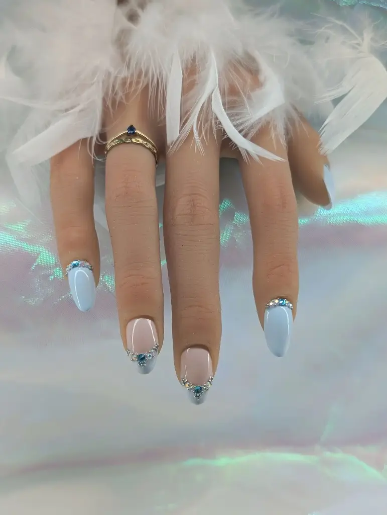 Press on nails Angel