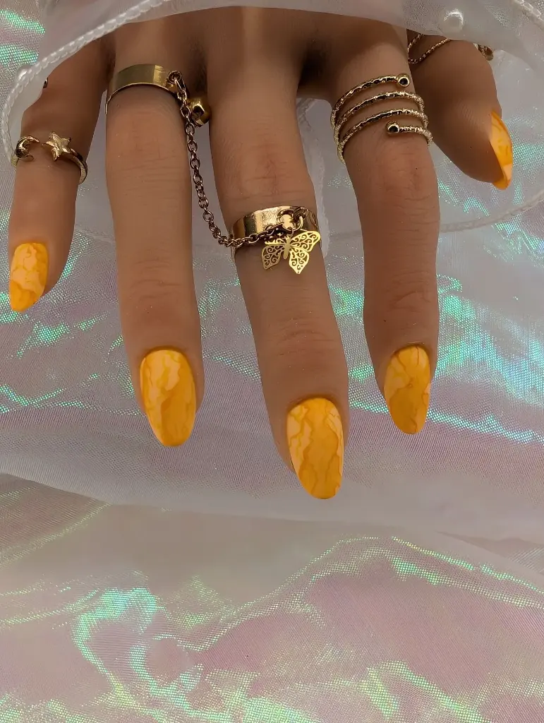 press on nails topaze