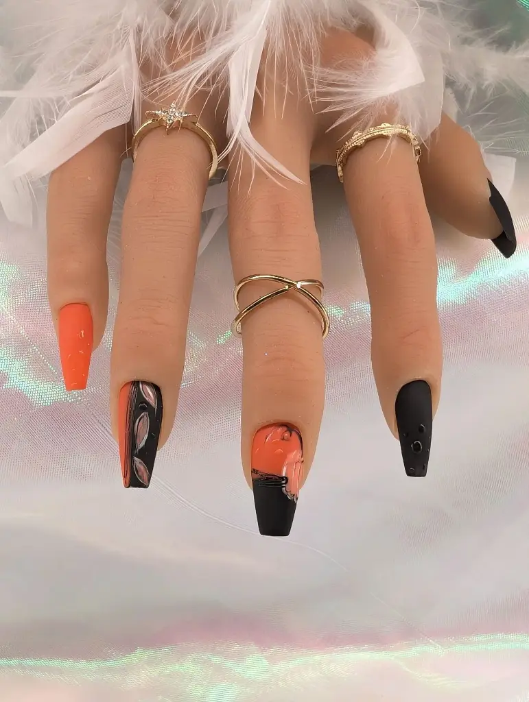 Press on nails pumpkin