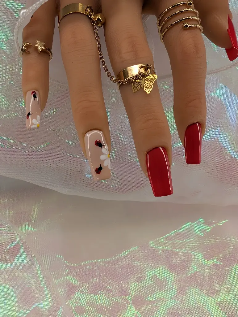 Press on nails lady spring