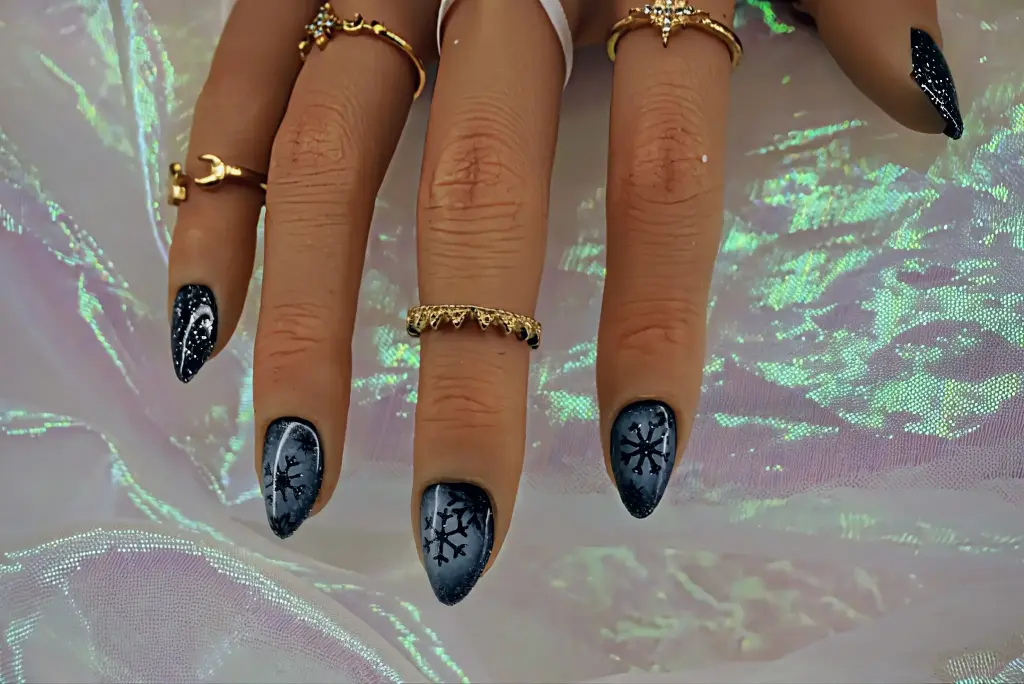 Press on nails midnight flurry