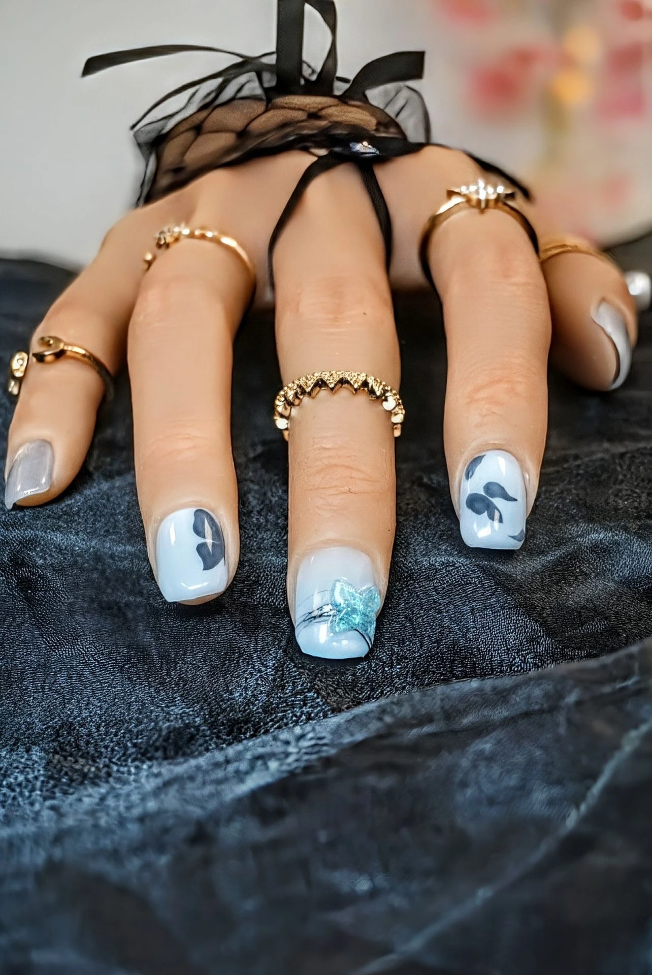 press on nails butterfly dream