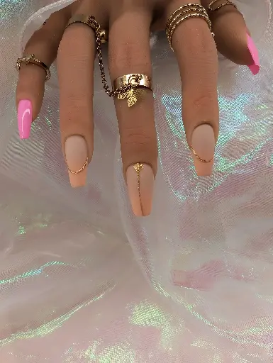 press on nails blush beam