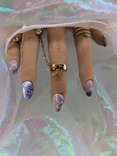 Press on nails essence violette