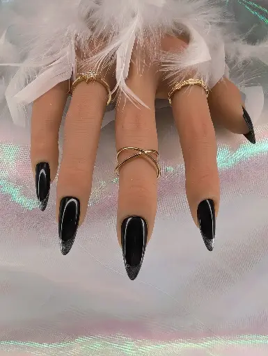 Press on nails french magic